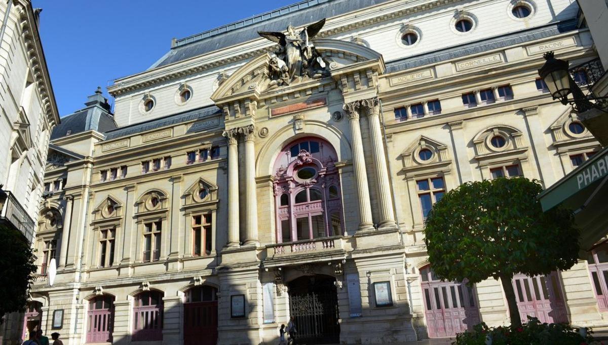 Apartment Triumph - Place De La Victoire Tours